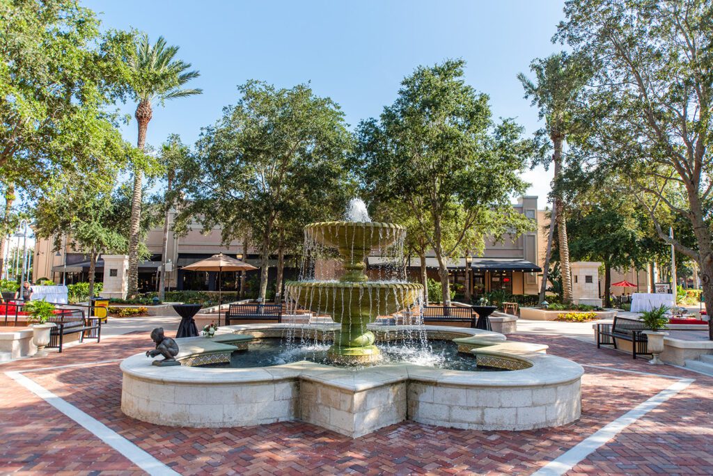 The Avenue Viera Fountain